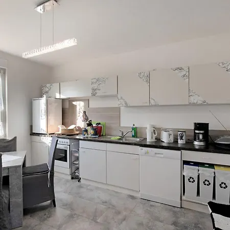 Familienfreundliche * Kenz-Kustrow