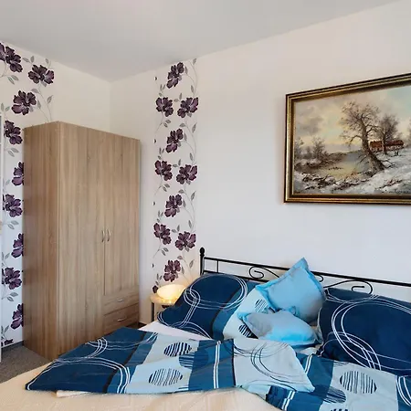 Familienfreundliche Apartamento Kenz-Kustrow